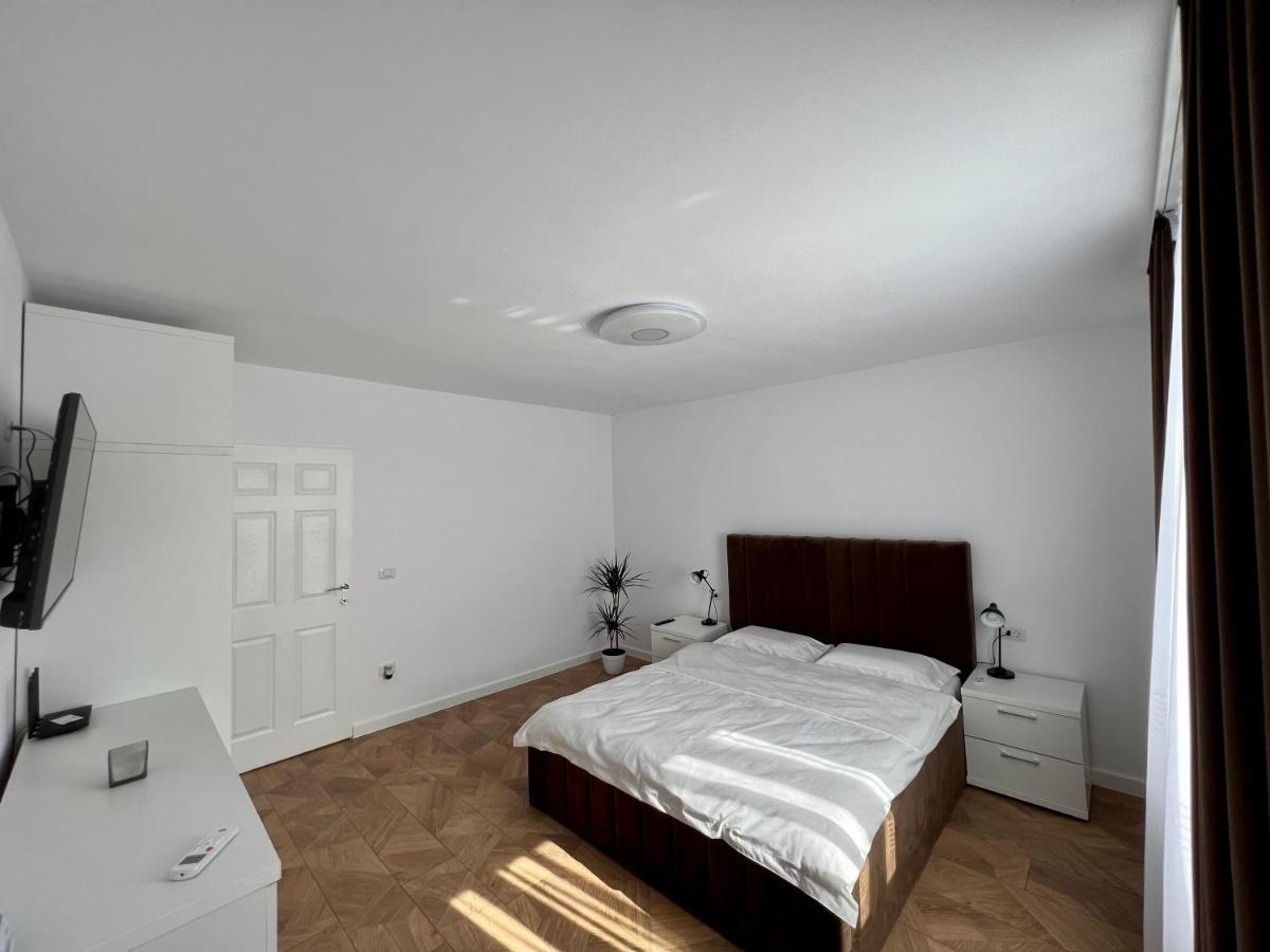 Ancodirect Apartments Radauţi Bagian luar foto