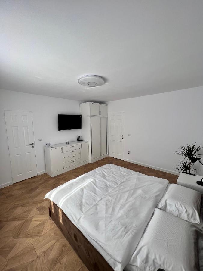 Ancodirect Apartments Radauţi Bagian luar foto